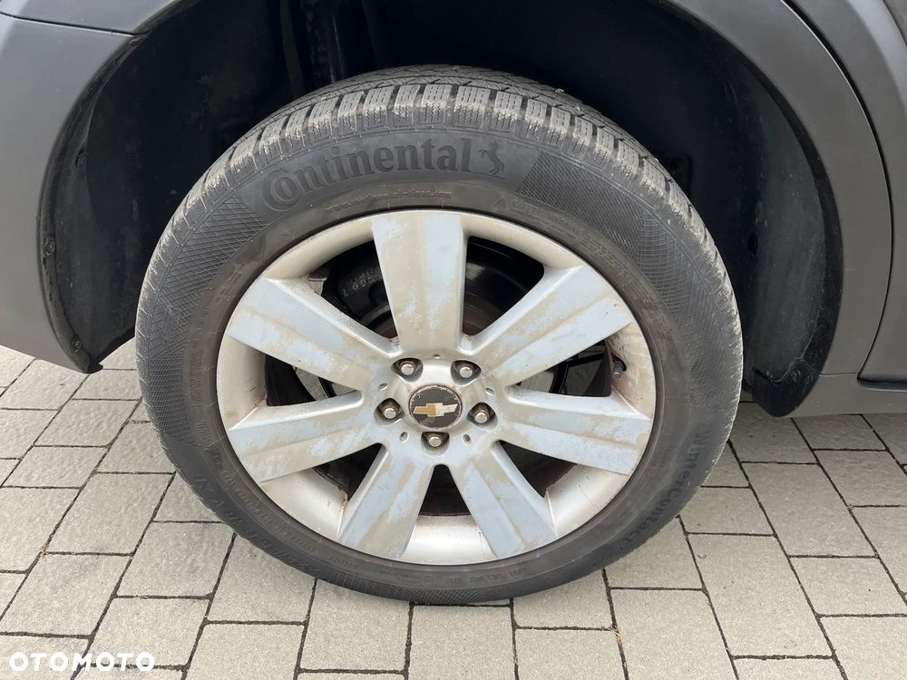 Chevrolet Captiva - 19