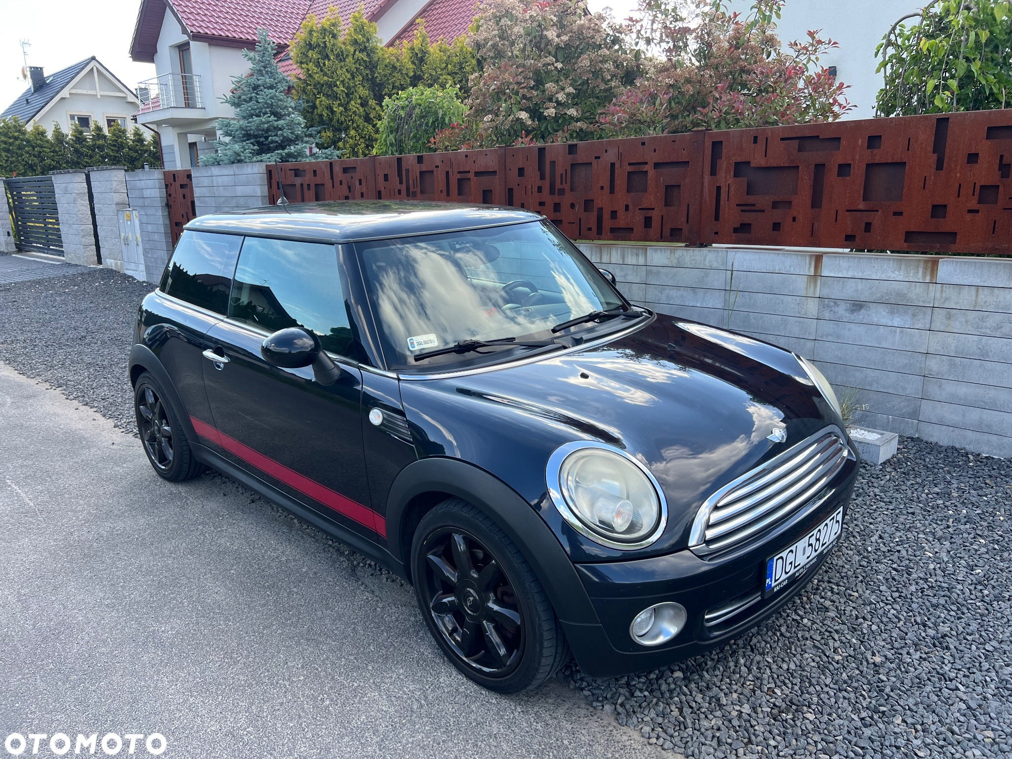 MINI ONE Standard - 4