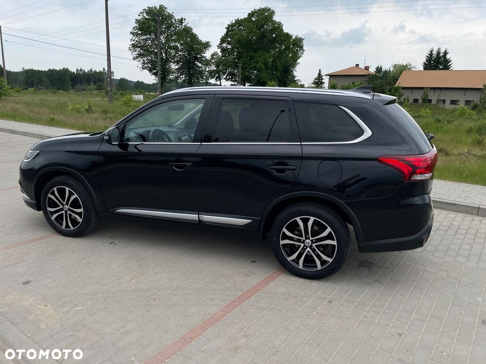 Mitsubishi Outlander 2.0 2WD Active - 18