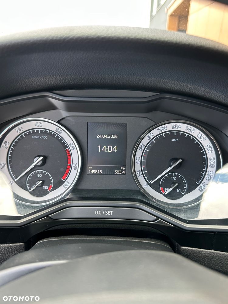 Skoda Superb 1.8 TSI L&K DSG - 7