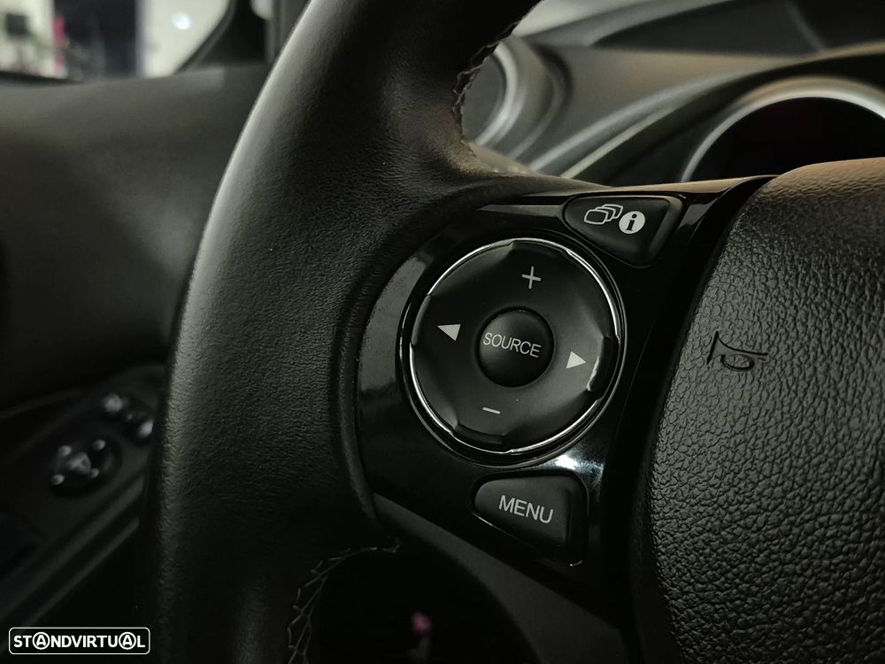 Honda Civic Tourer 1.6 i-DTEC Elegance - 33