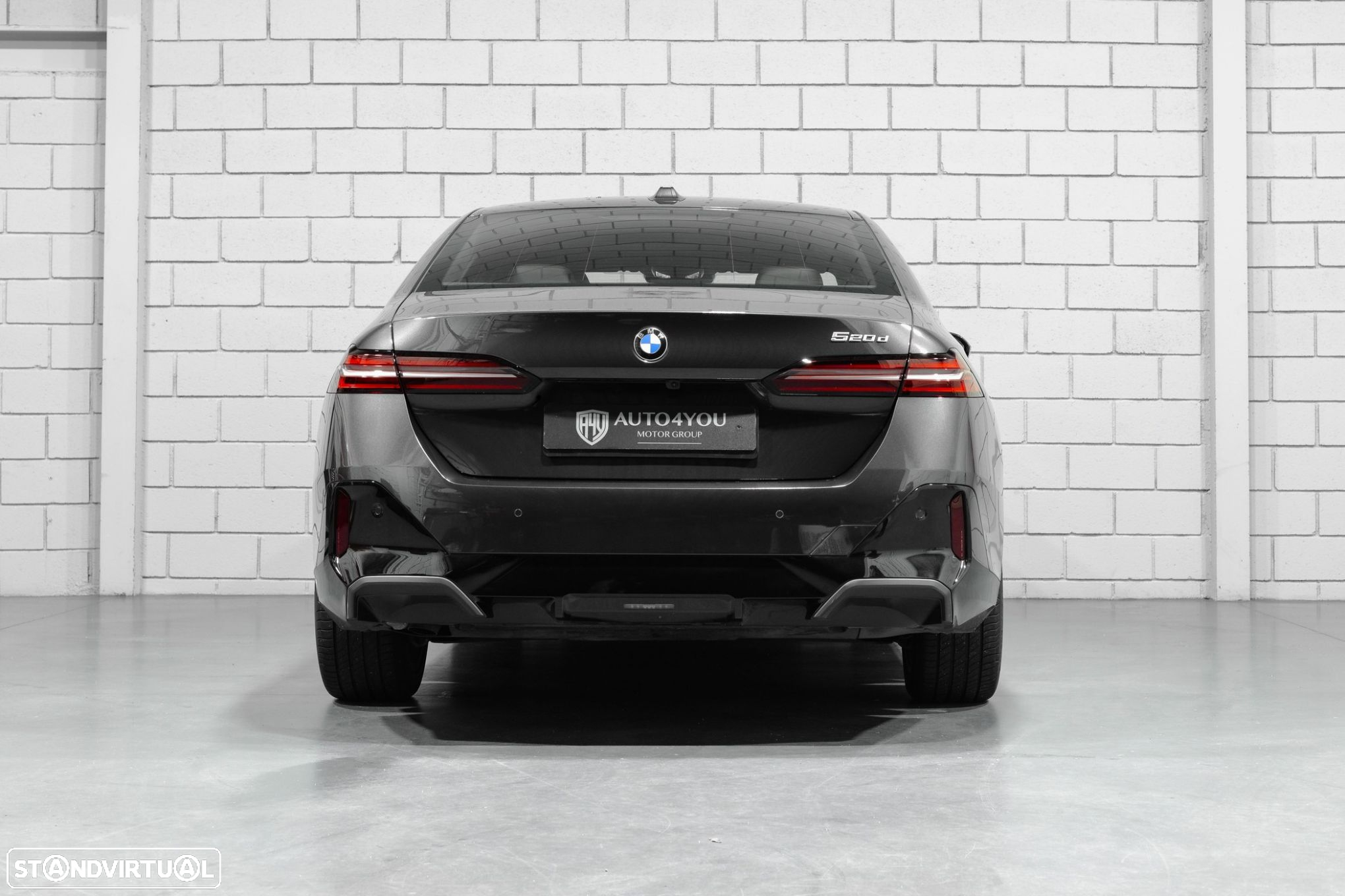 BMW 520 d Pack Desportivo M - 41