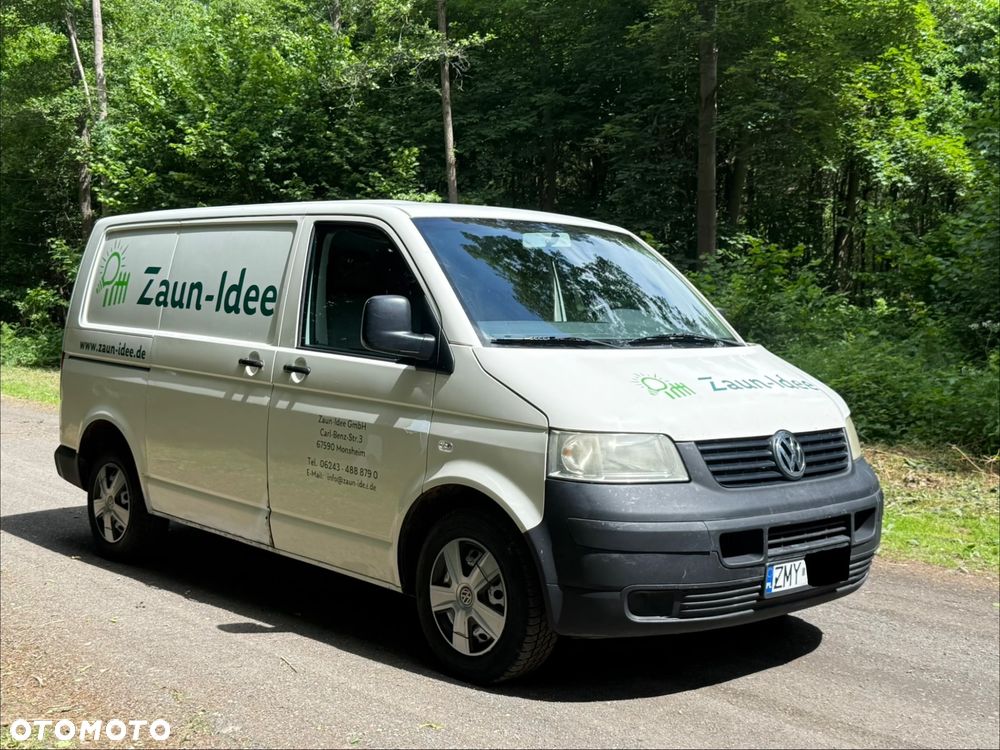 Volkswagen Transporter - 2