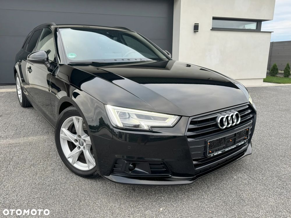 Audi A4 2.0 TDI S tronic sport - 1