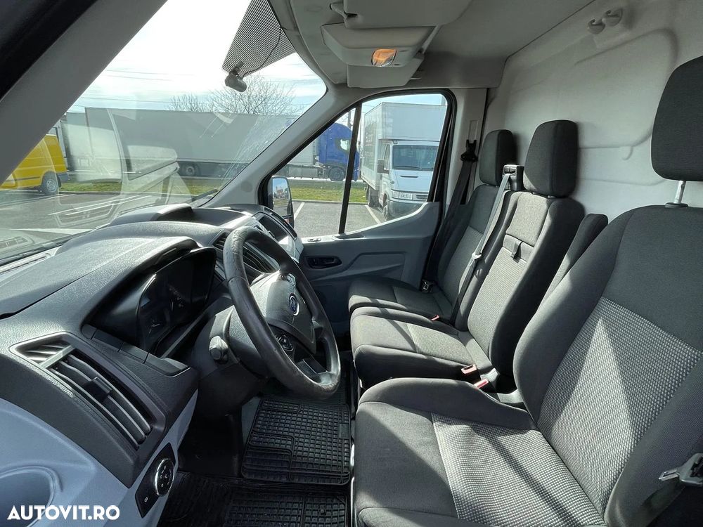 Ford Transit - 11