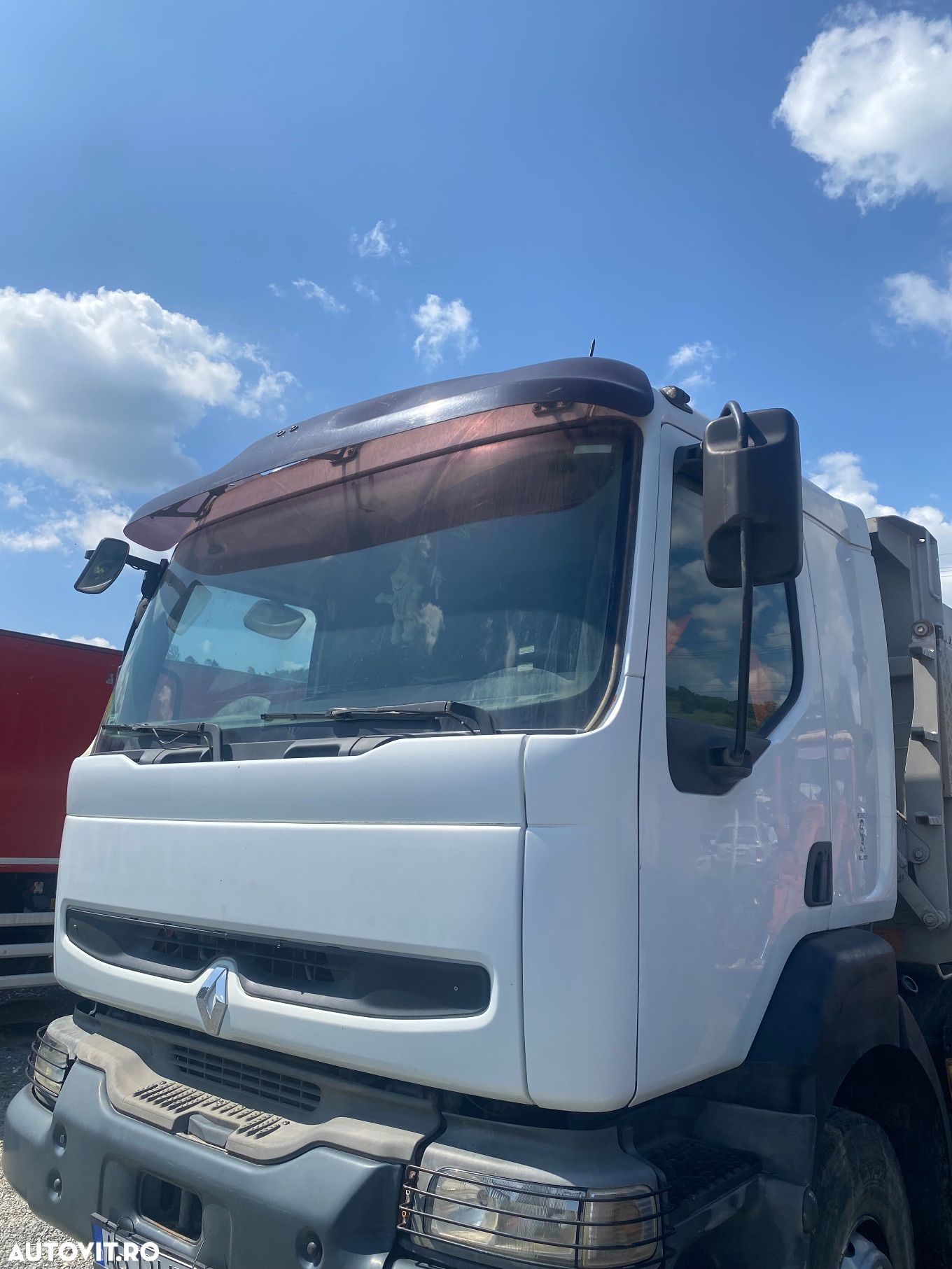 Renault 8x4 - 1