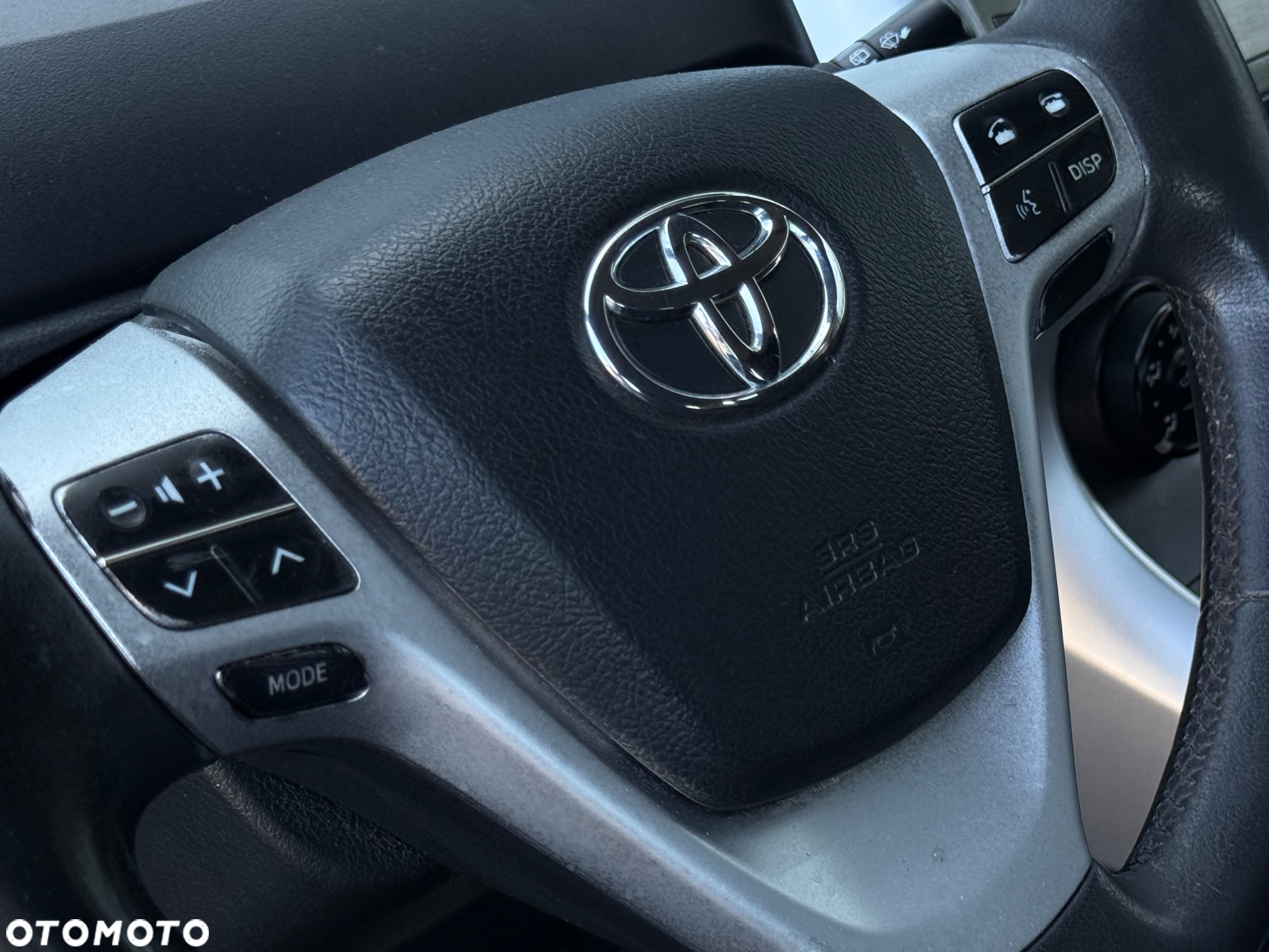 Toyota Verso 1.6 Premium 7os - 12