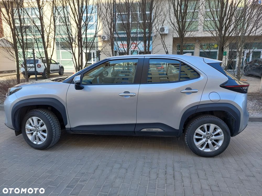 Toyota Yaris Cross Hybrid 1.5 Comfort - 2
