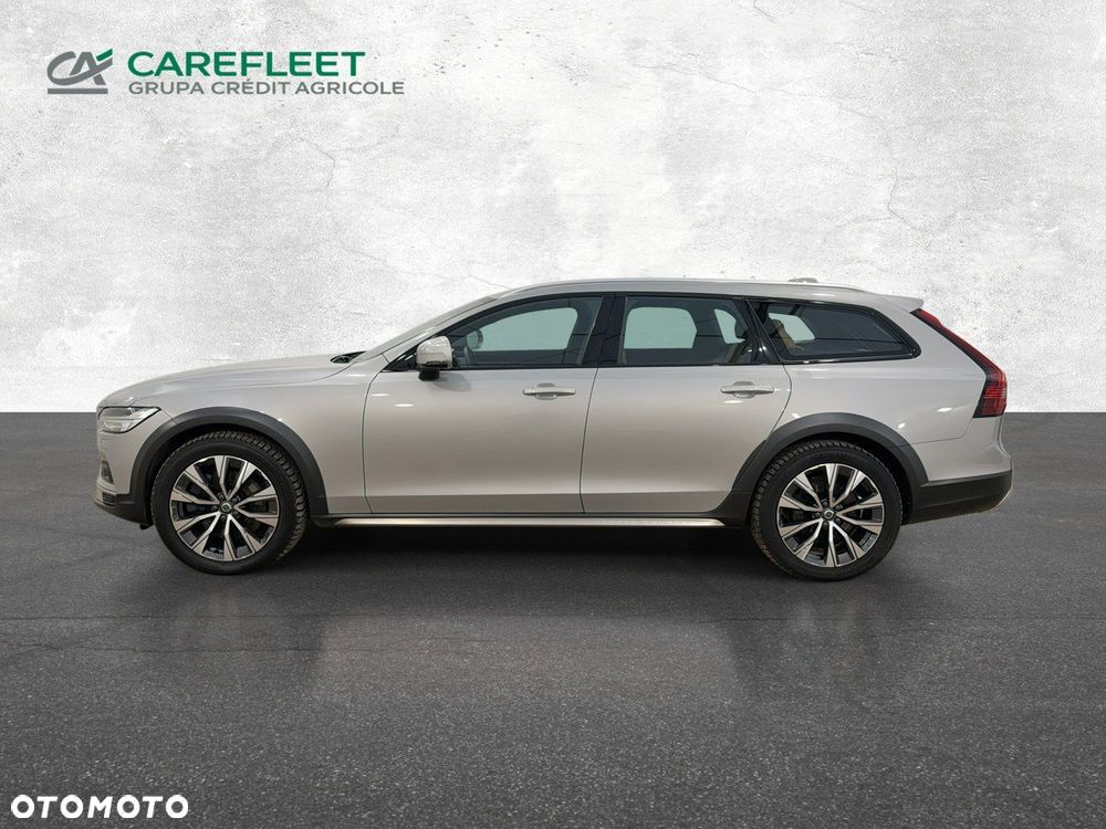 Volvo V90 Cross Country - 8