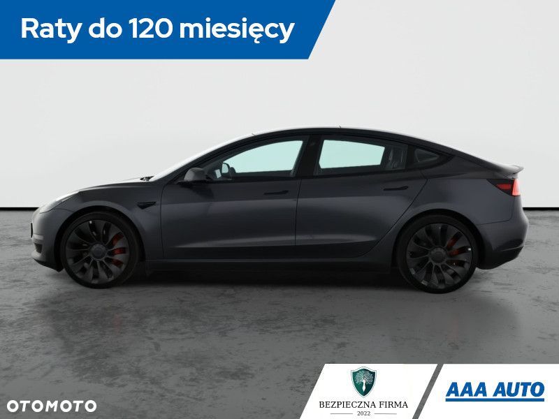 Tesla Model 3 - 4