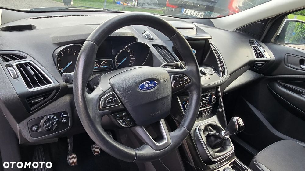 Ford Kuga 1.5 EcoBoost FWD Titanium ASS MMT6 - 26