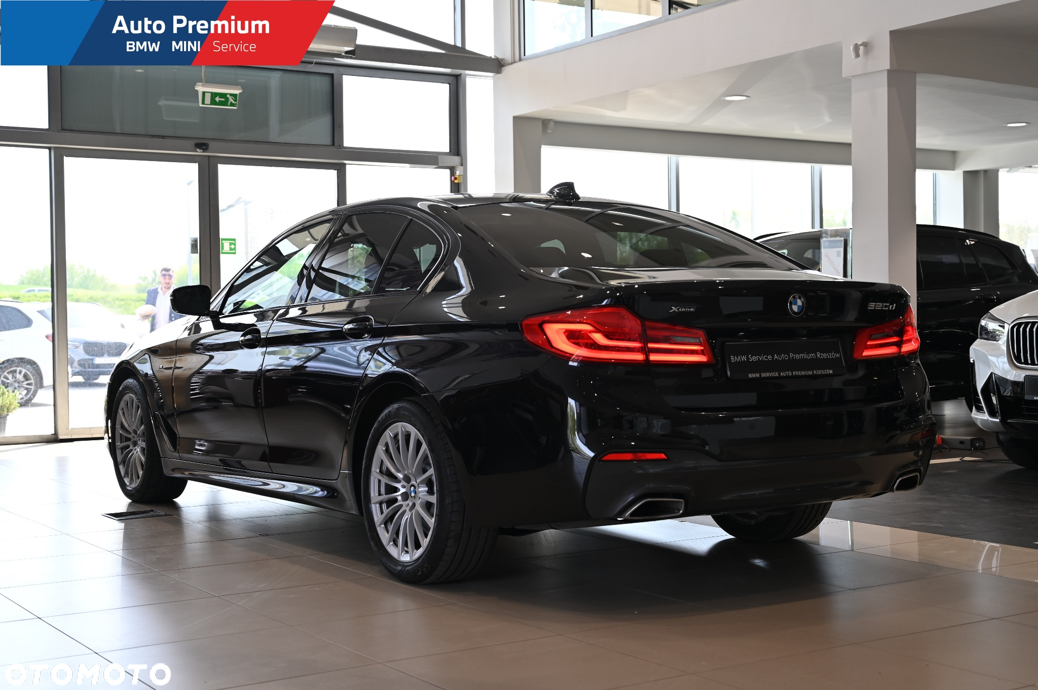 BMW Seria 5 520d xDrive - 6