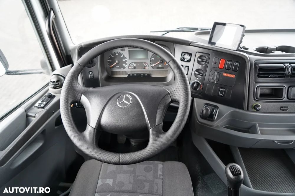 Mercedes-Benz AXOR 2636 / 6x4 / BASCULĂ CU 2 LATE / HIDROCLAPĂ / HIDROCLAPĂ / SPECIAL / CU PUNGĂ DE TRECERE FRONTALĂ / MANUALĂ - 32
