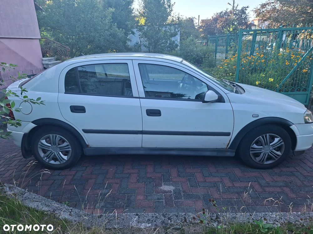 Opel Astra 1.7 DTI - 7