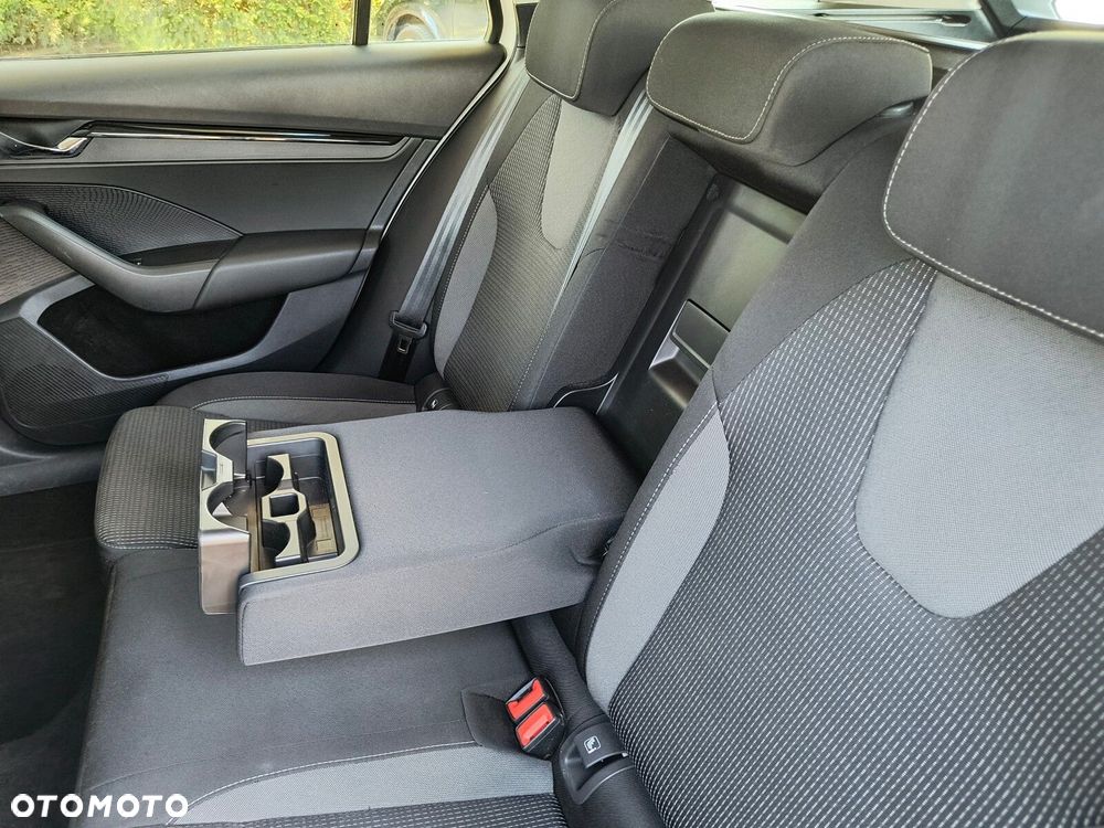 Skoda Octavia - 14