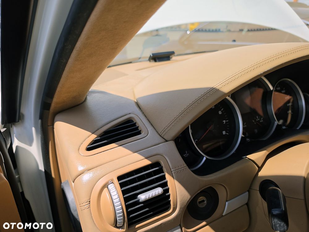 Porsche Cayenne Tiptronic S GTS - 20