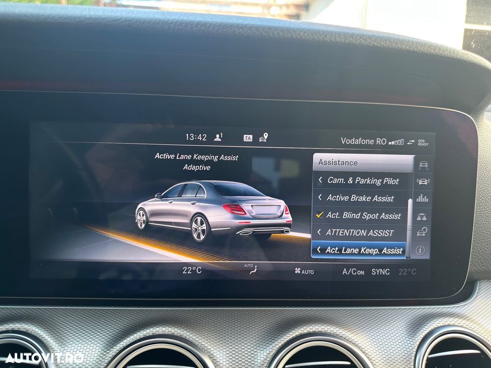 Mercedes-Benz E 350 BlueTEC 9G-TRONIC Avantgarde - 12