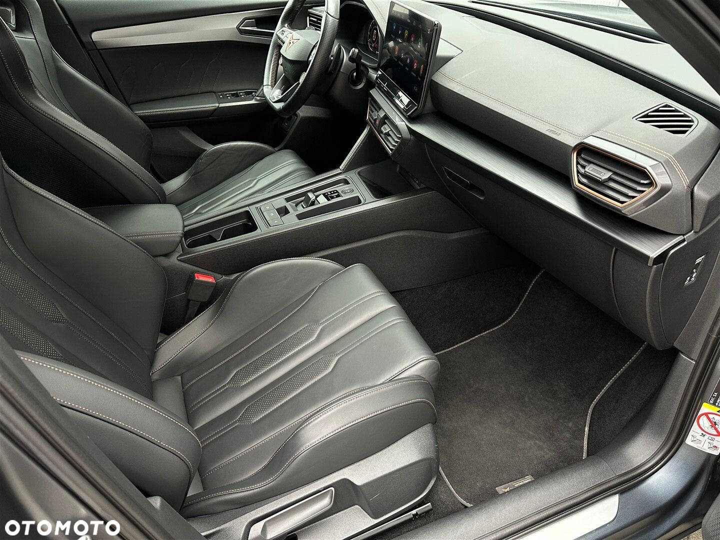 Cupra Formentor 2.5 TSI 4Drive VZ5 DSG - 6