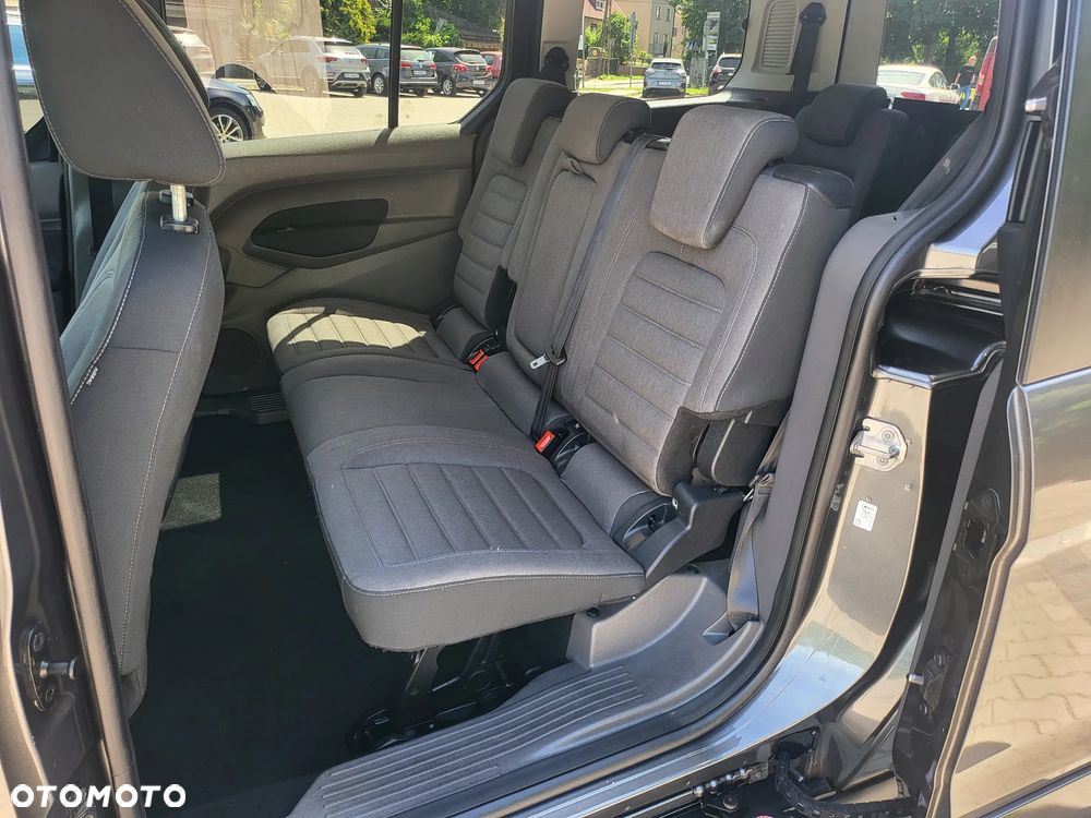 Ford Tourneo Connect Grand - 10