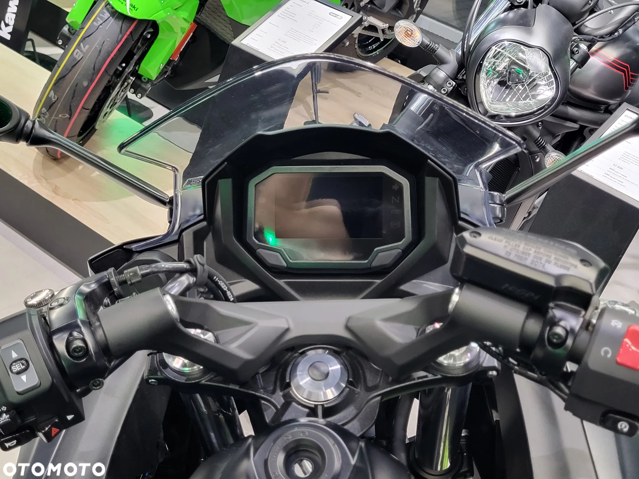 Kawasaki Ninja - 12