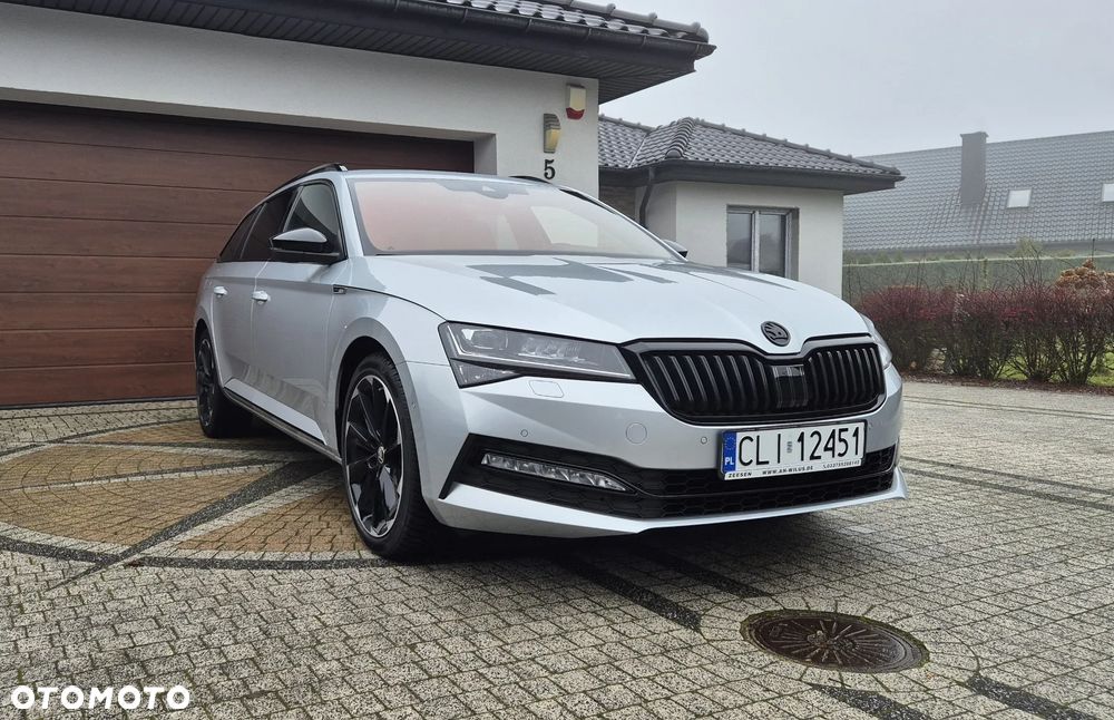 Skoda Superb 2.0 TSI 4x4 DSG SportLine - 1