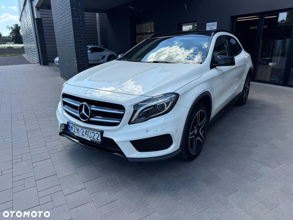 Mercedes-Benz GLA 250 4-Matic - 2
