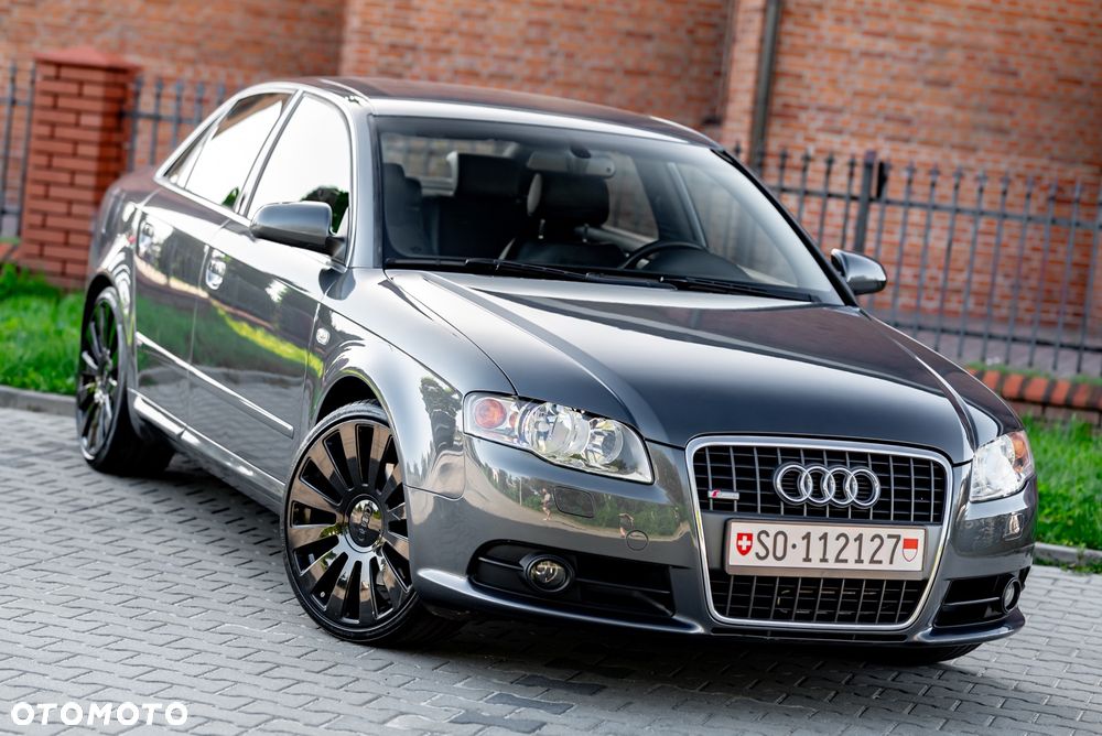 Audi A4 Limousine 1.8 T quattro - 1