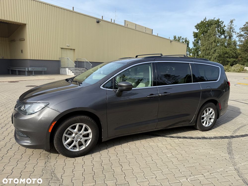 Chrysler Voyager - 2