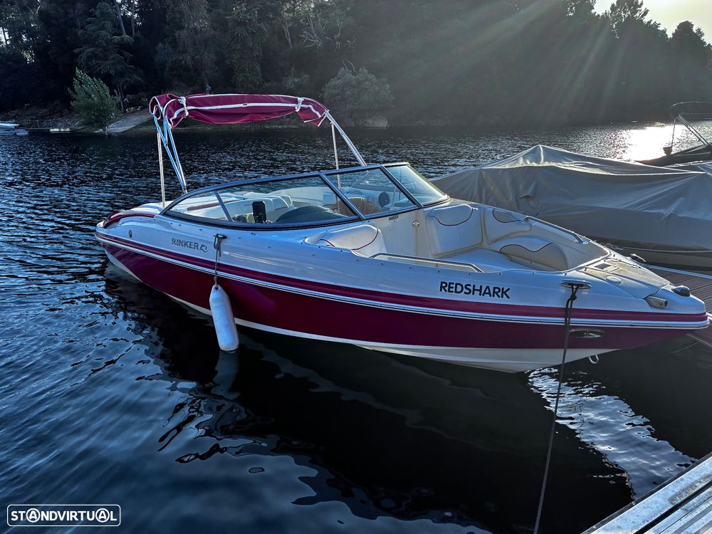 Rinker 226 Captiva BR- XL, V. 2007 - 8
