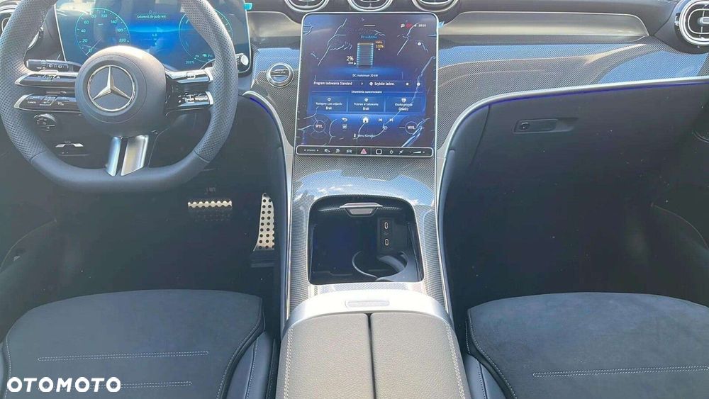 Mercedes-Benz GLC - 13