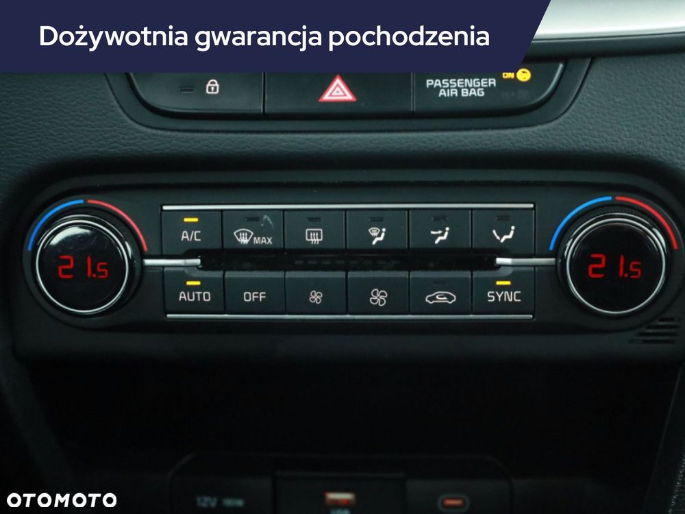 Kia Ceed - 13