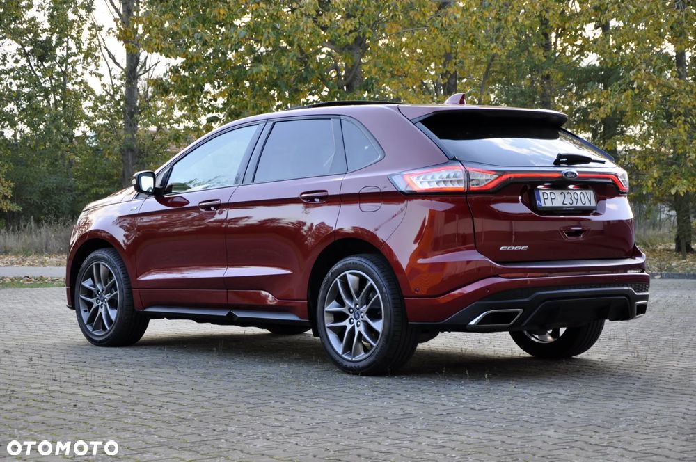 Ford Edge 2.0 TDCi Bi-Turbo 4x4 ST-LINE - 17
