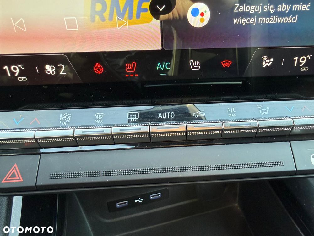 Renault Austral E-Tech Full 200 Iconic - 27