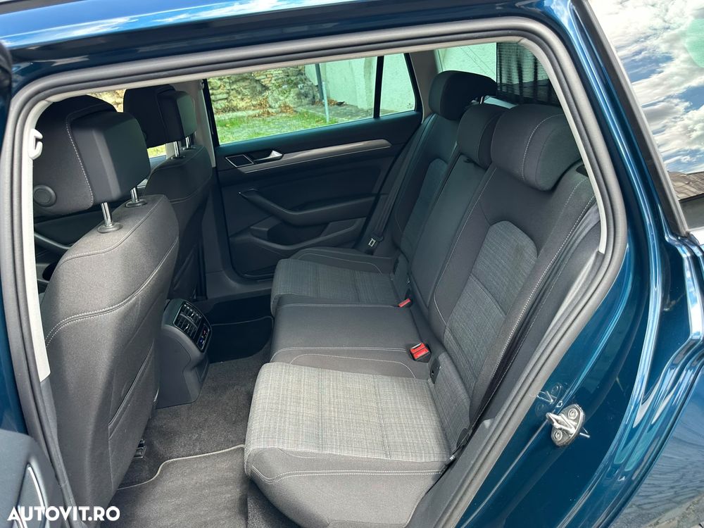 Volkswagen Passat 2.0 TDI DSG Comfortline - 28