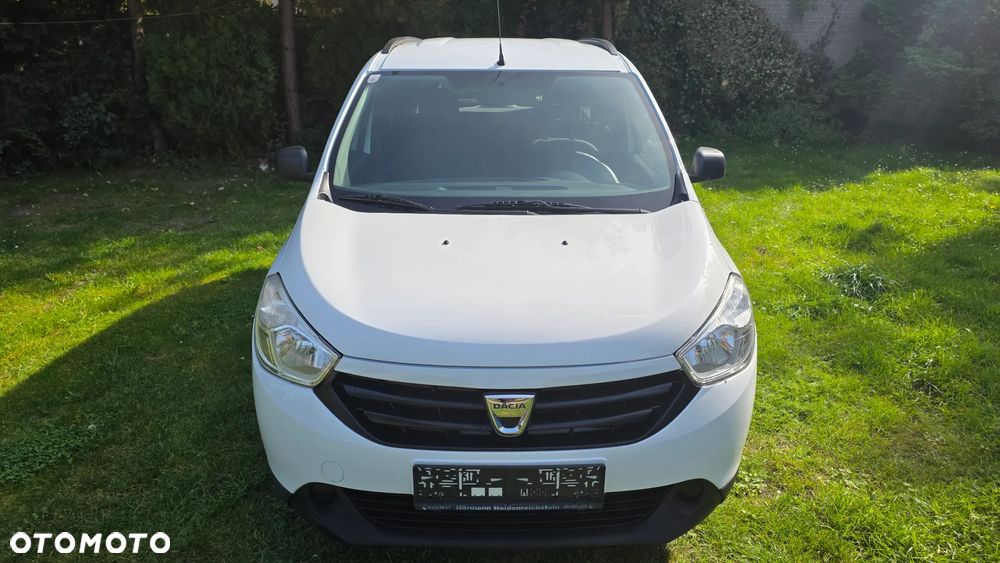 Dacia Lodgy 1.6 MPI 85 Ambiance - 9