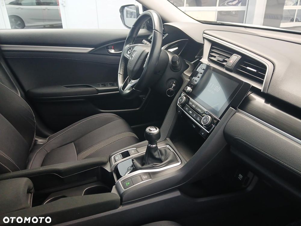 Honda Civic 1.5 T Sport (Navi) - 12