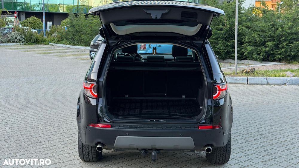 Land Rover Discovery Sport - 8