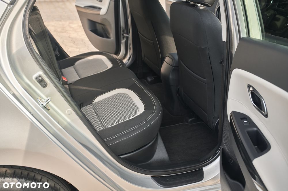 Kia Ceed 1.6 CRDi 128 Spirit - 20