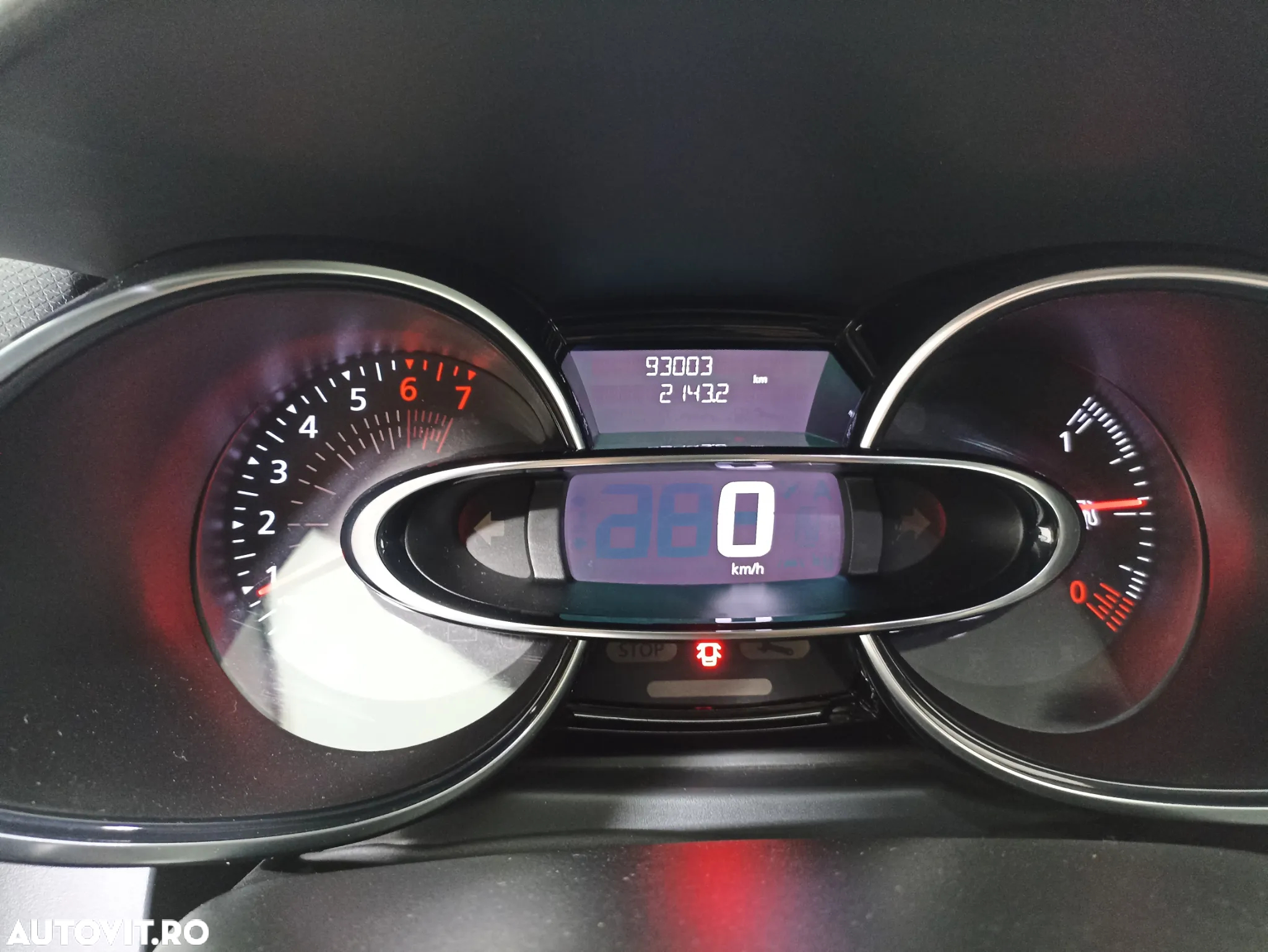 Renault Clio IV 0.9 Energy TCe Dynamique - 7