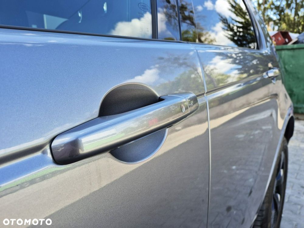 Land Rover Discovery Sport D200 Dynamic S - 16