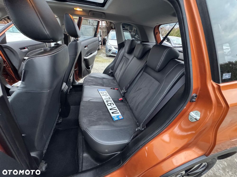 Suzuki Vitara - 13