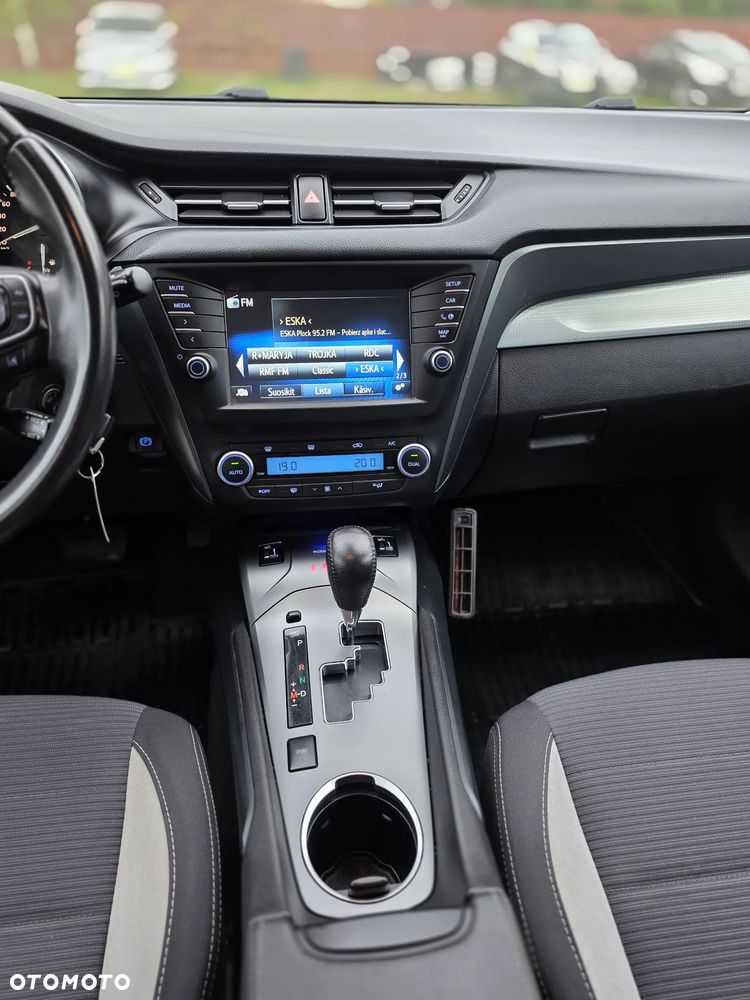 Toyota Avensis Touring Sports 1.8 Multidrive S Business Edition - 15