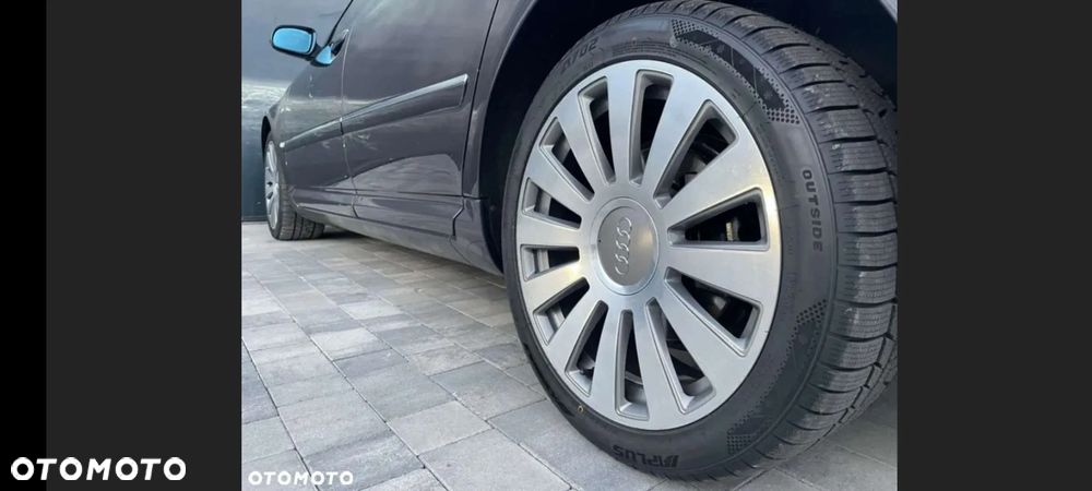 Audi A8 4.2 Quattro - 14
