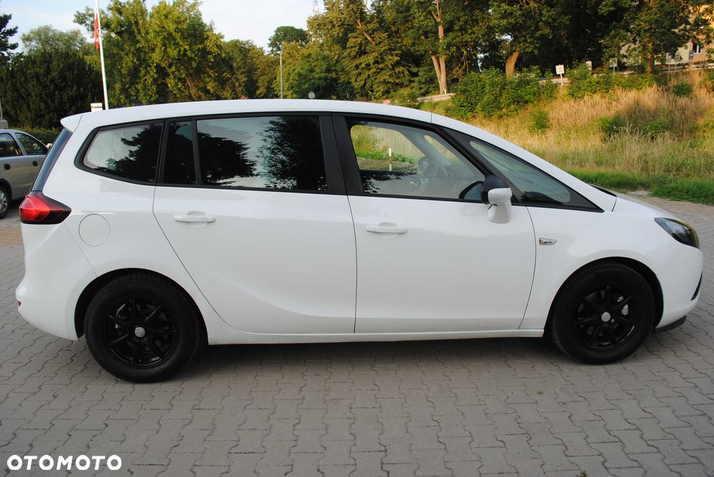 Opel Zafira - 4