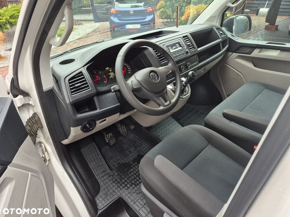 Volkswagen Transporter L2H1 Plus Trendline - 10
