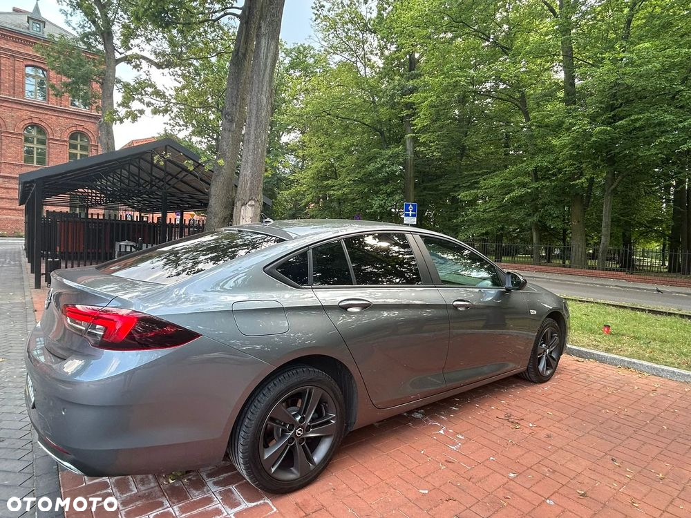 Opel Insignia - 2