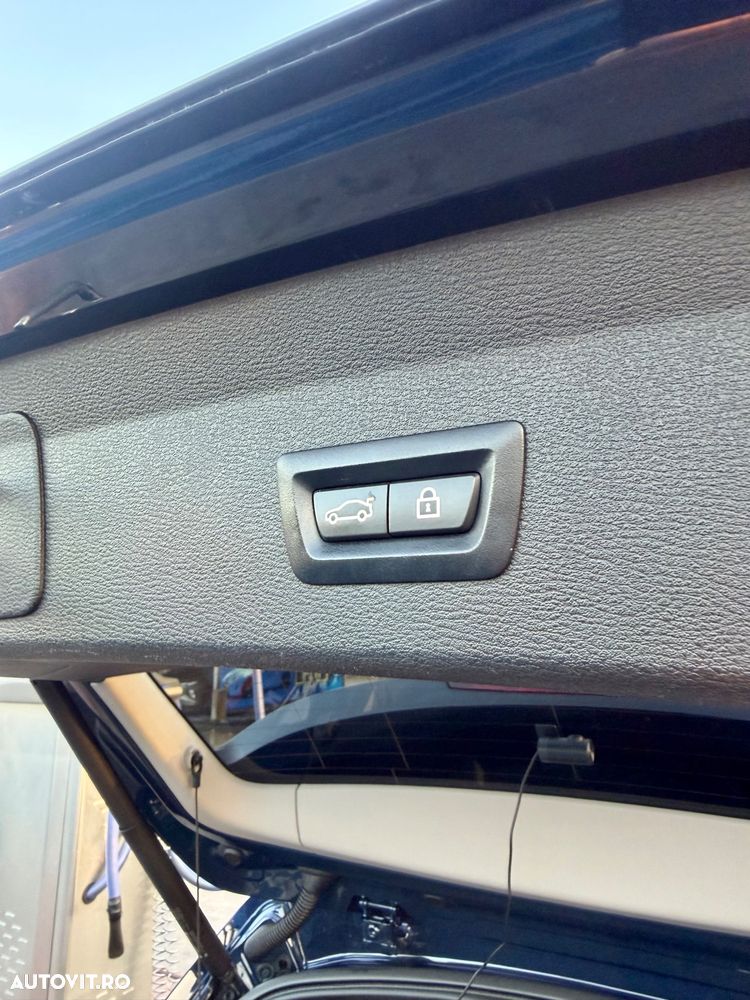 BMW X1 xDrive18d Aut. Sport Line - 8