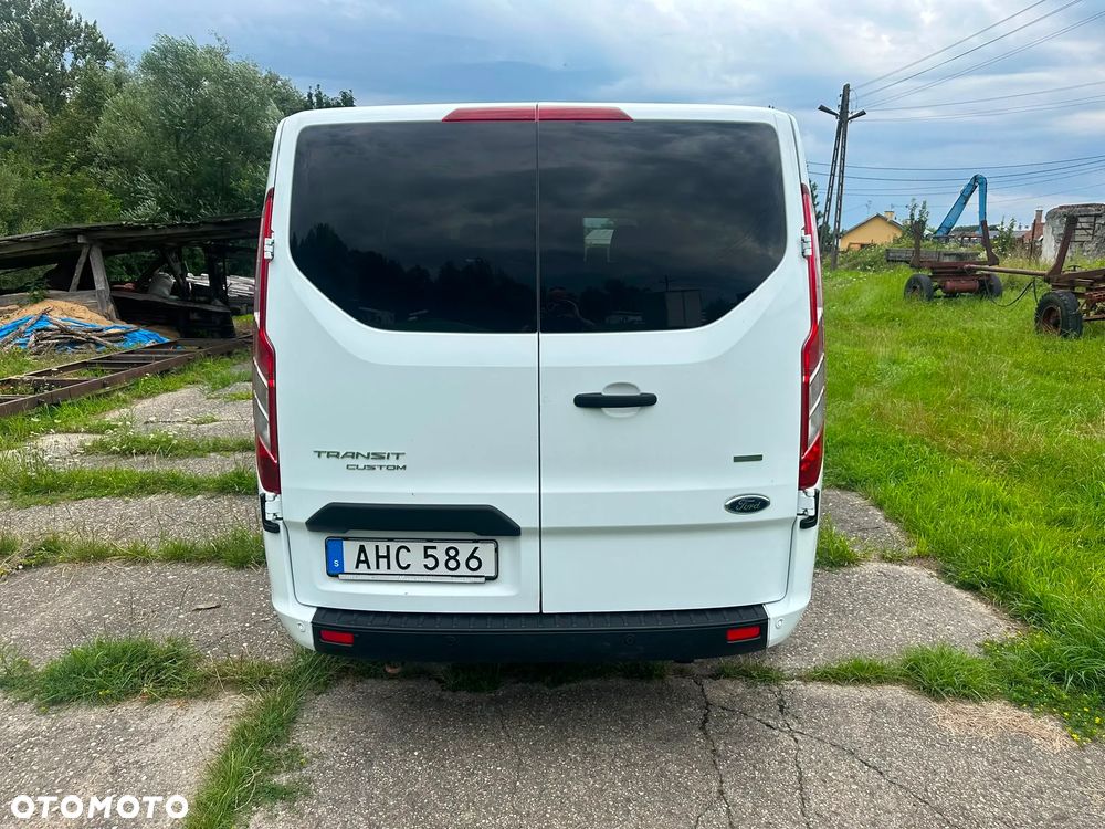 Ford Transit Custom - 11