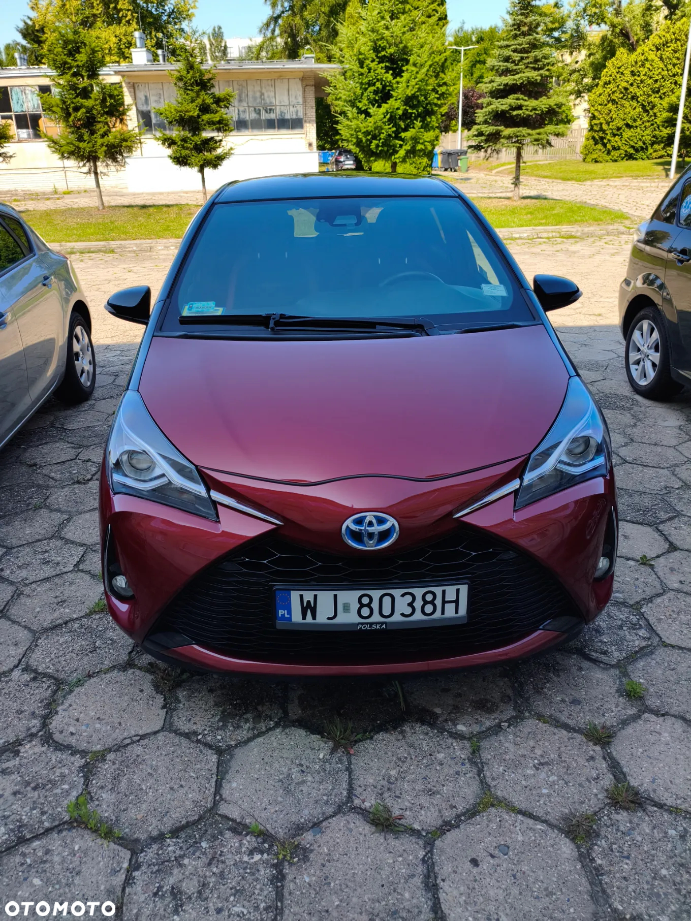 Toyota Yaris Hybrid 100 Selection - 10