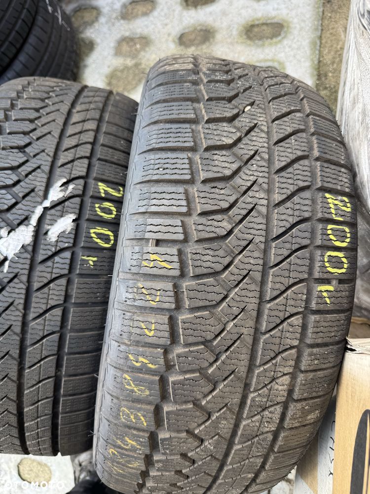 Opony zimowe 235/45/18 Goodride 4 sztuki 2024r - 2